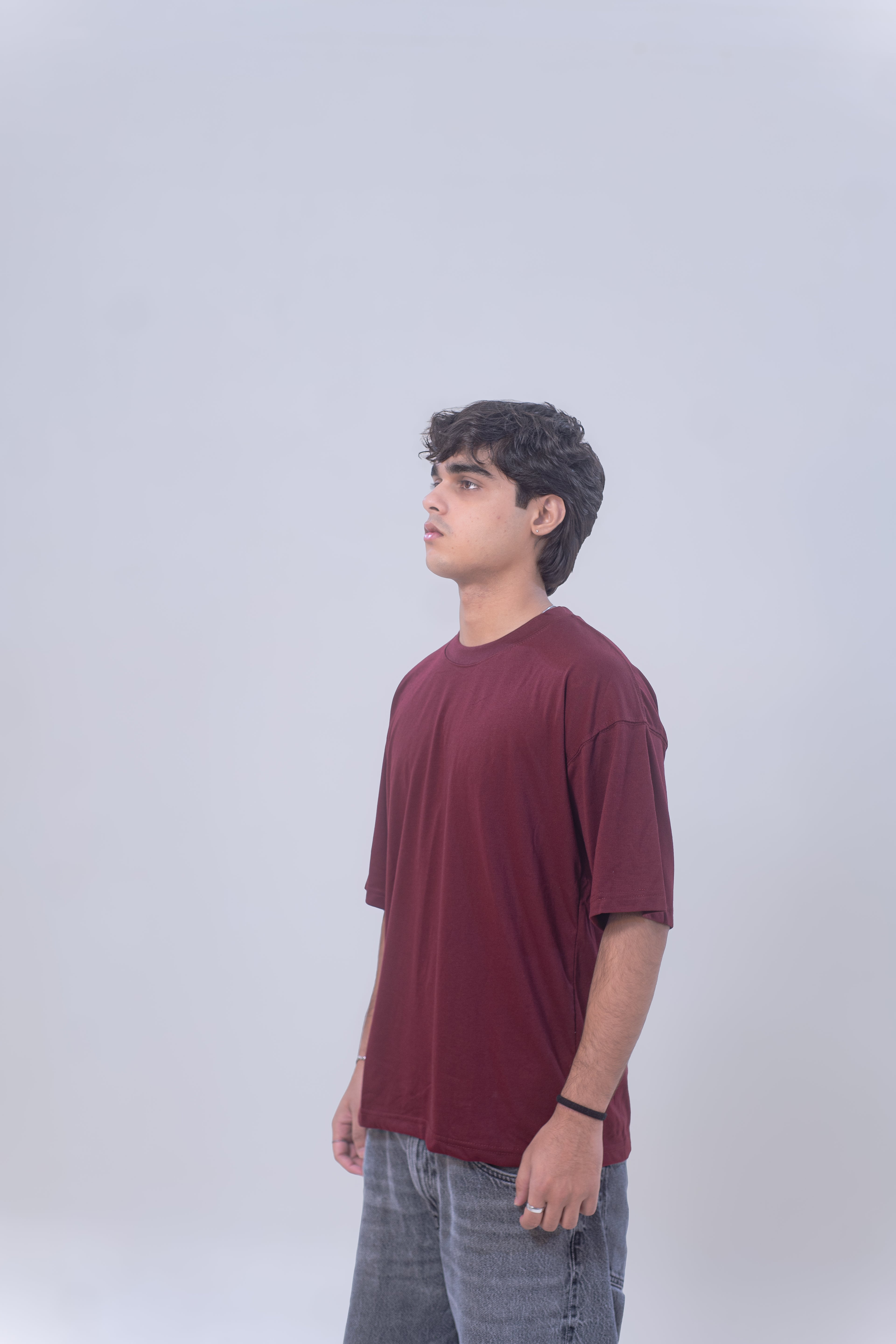 BASIC OVERSIZED T-SHIRT