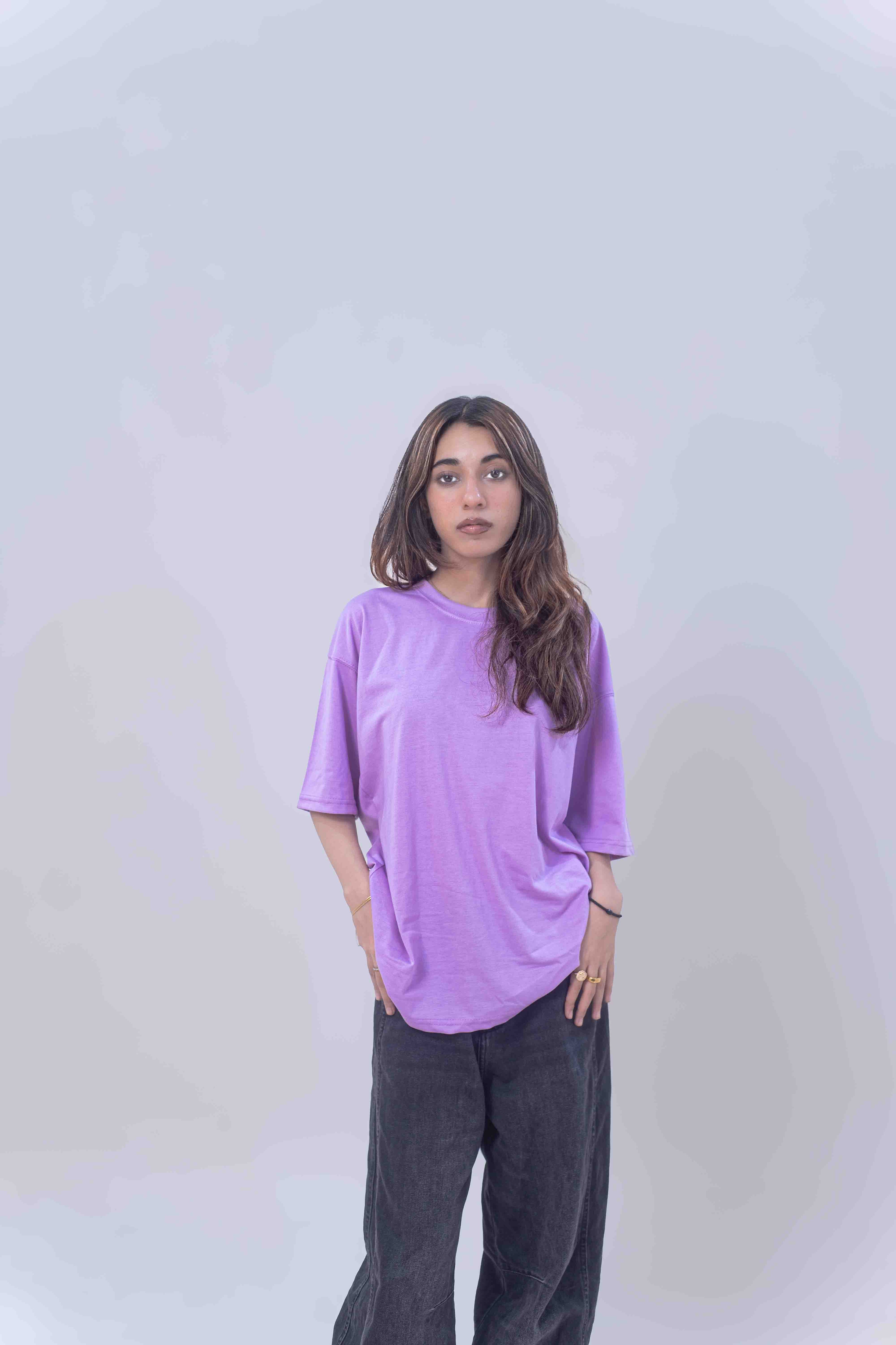 BASIC OVERSIZED T-SHIRT