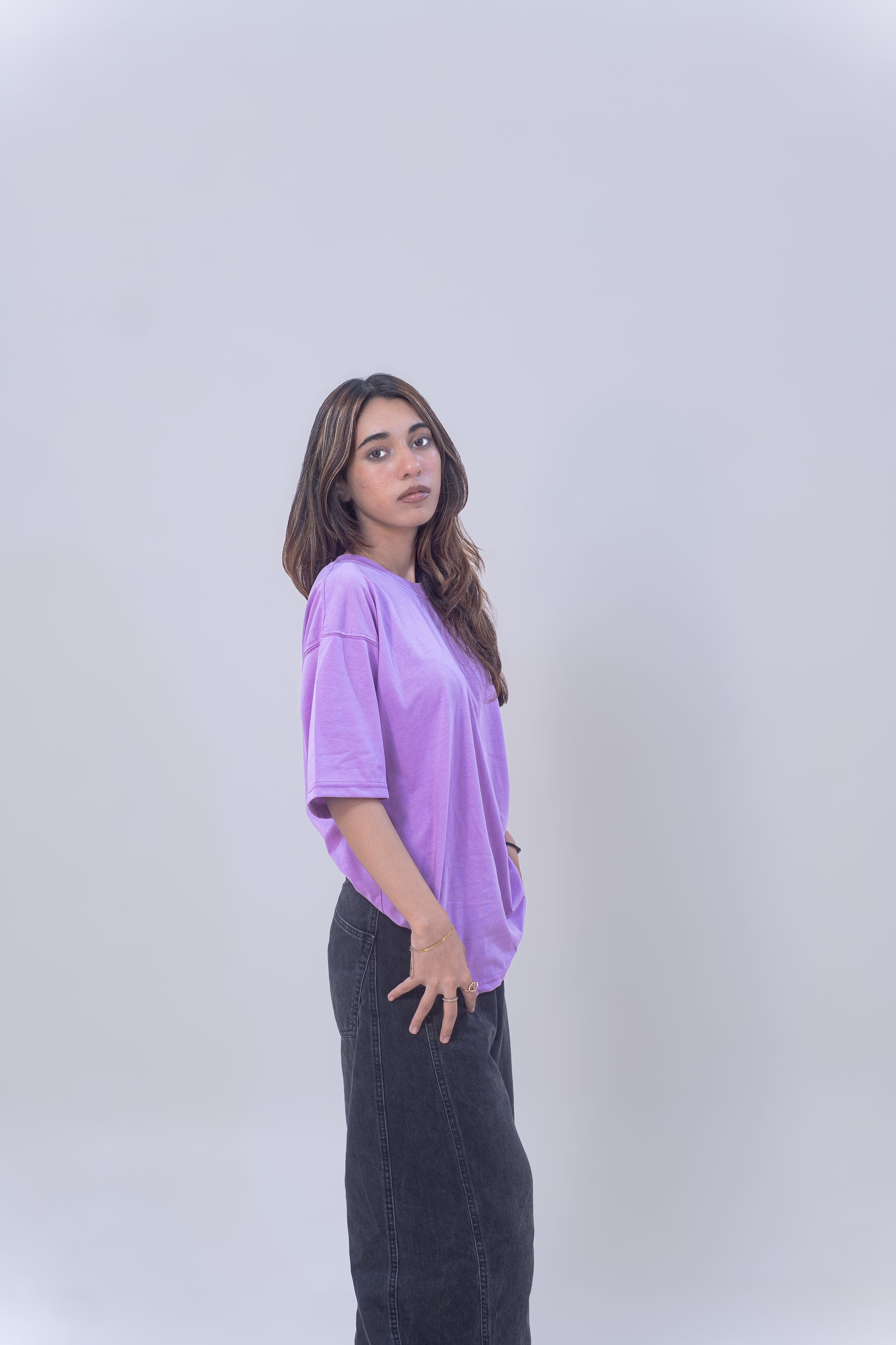 BASIC OVERSIZED T-SHIRT