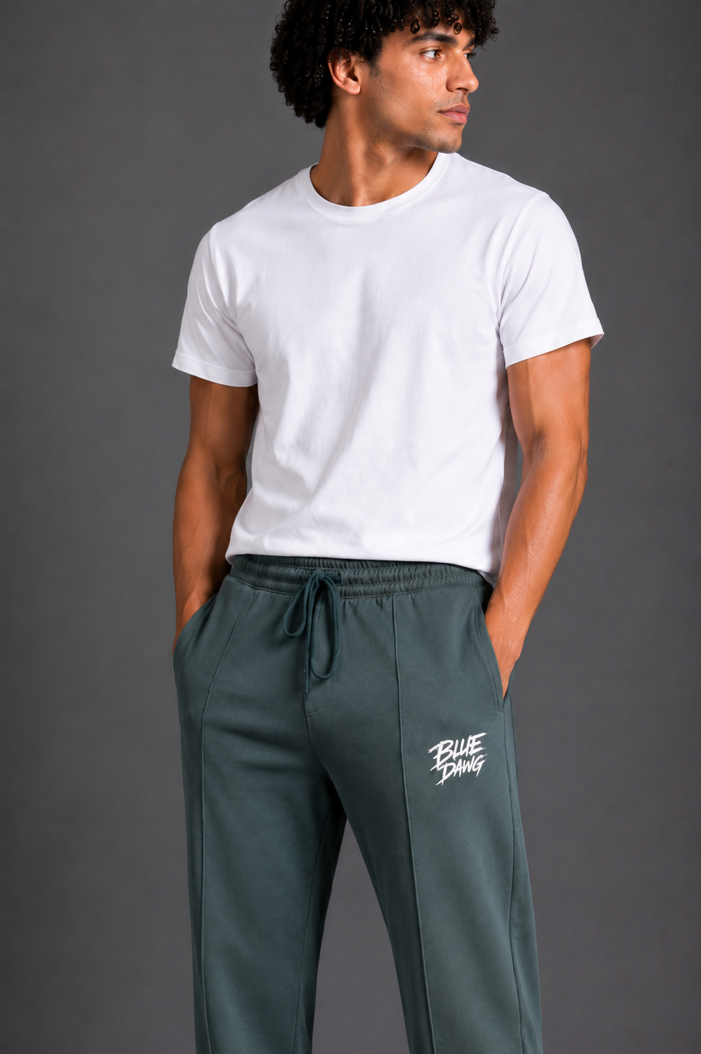 Signature Pleated Trouser